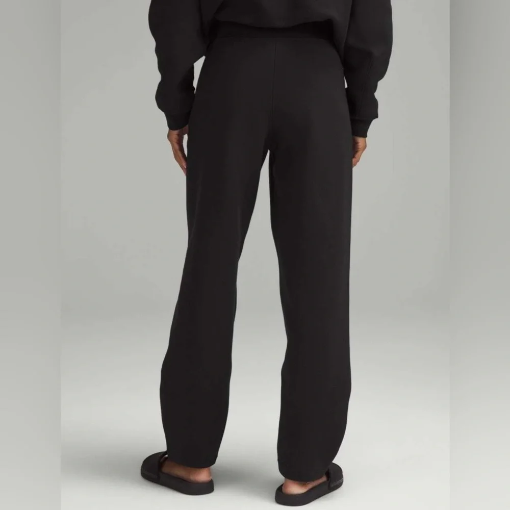 Lululemon Heavyweight Fleece Barrel Leg Sweatpants
